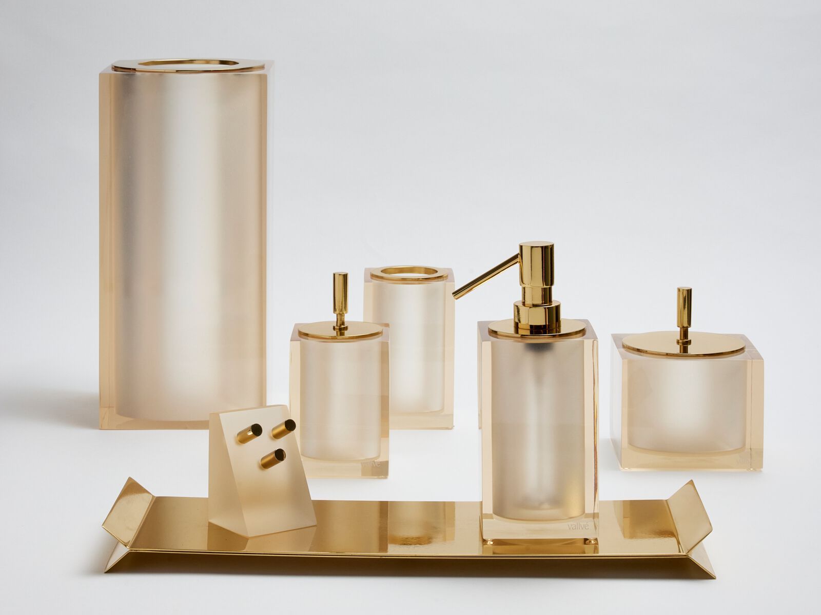 Держатель для хлопковых палочек из смолы с крышкой Vallvé GLOSS LIGHT GOLD ARCH-00058424