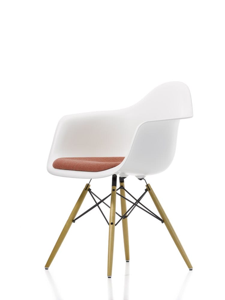 Стул из полипропилена со встроенной подушкой VITRA Eames Plastic Chair ARCH-00020618 - Вид №10