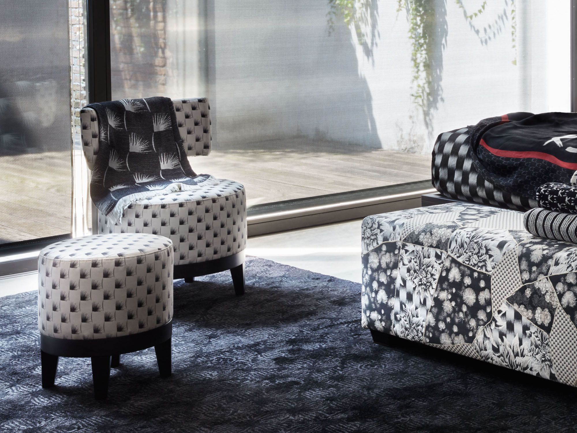 Круглый пуф из ткани K-3 CHARLES K ARCH-00115023 - Вид №1