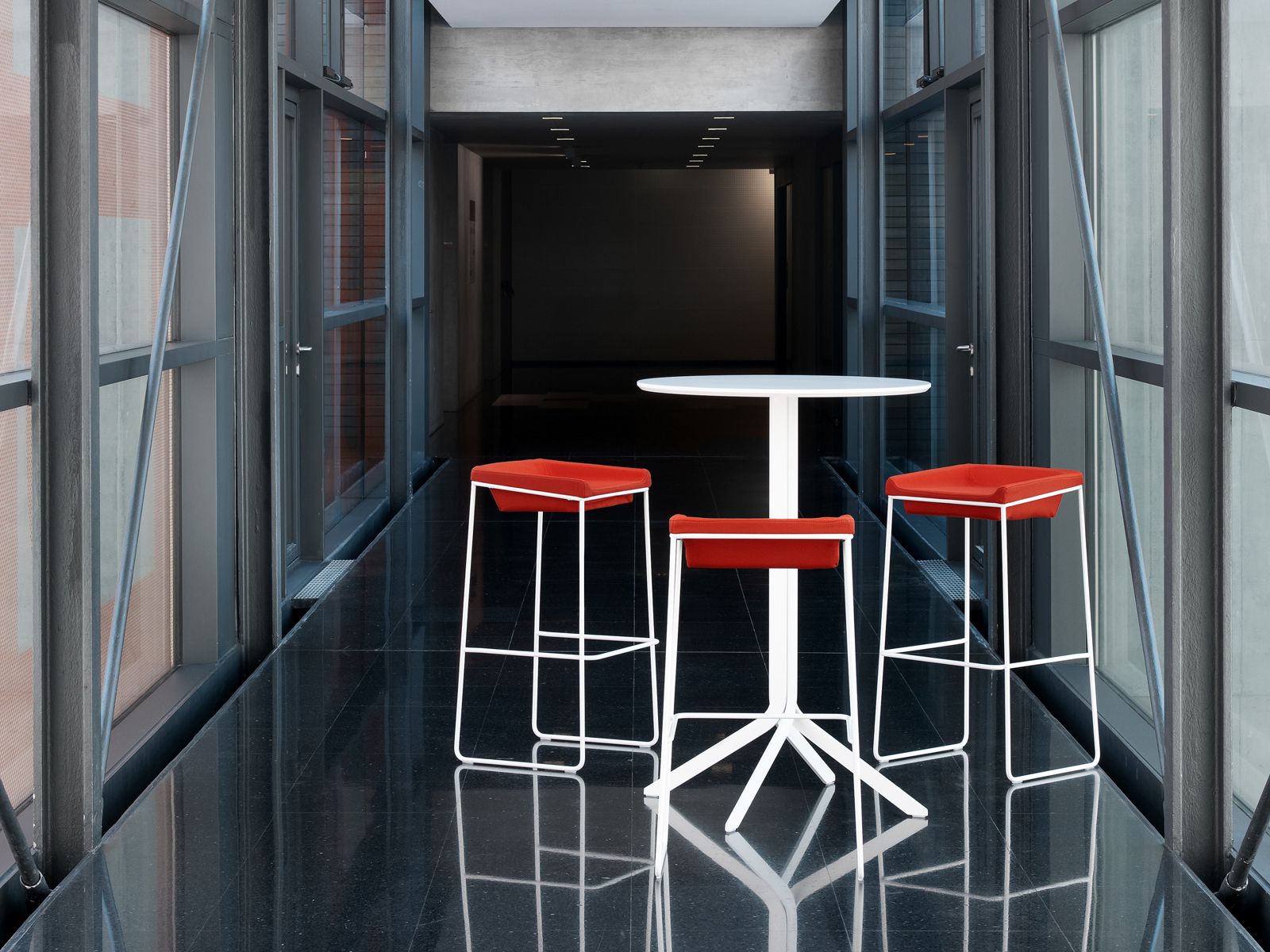 Высокий стальной барный стул ROSSIN Тонизирующий металл ARCH-00031371 - Вид №4