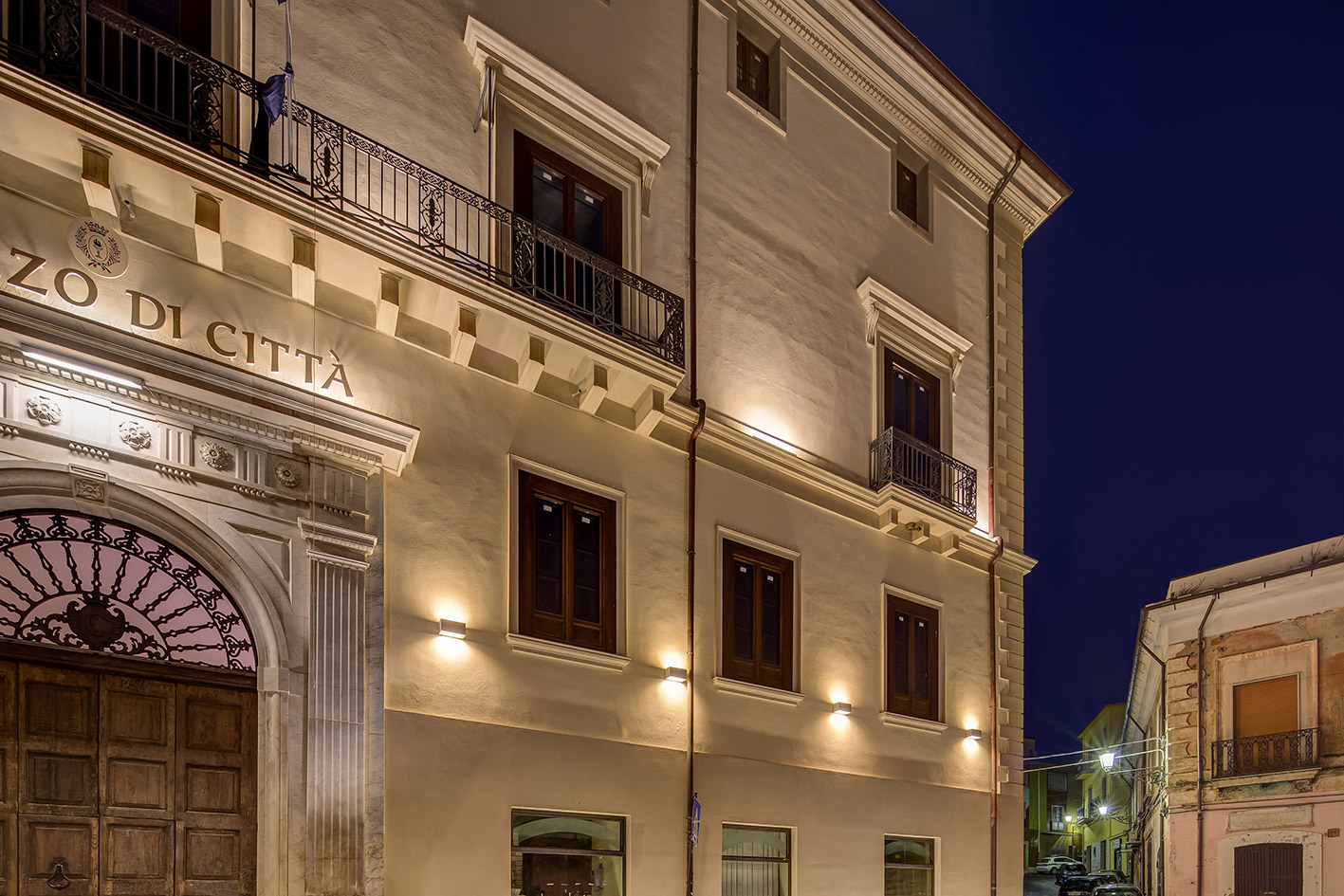 1535612 Подсветка стены Platek SPECIAL Applique  SPECIAL Applique - 2 COB 3000K 2 Openings  - Вид №5