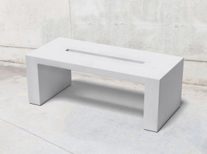 Бетонный прямоугольный стол для общественных мест