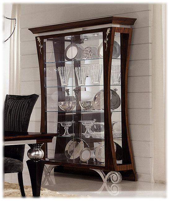 Витрина  REDECO 212 CHARME