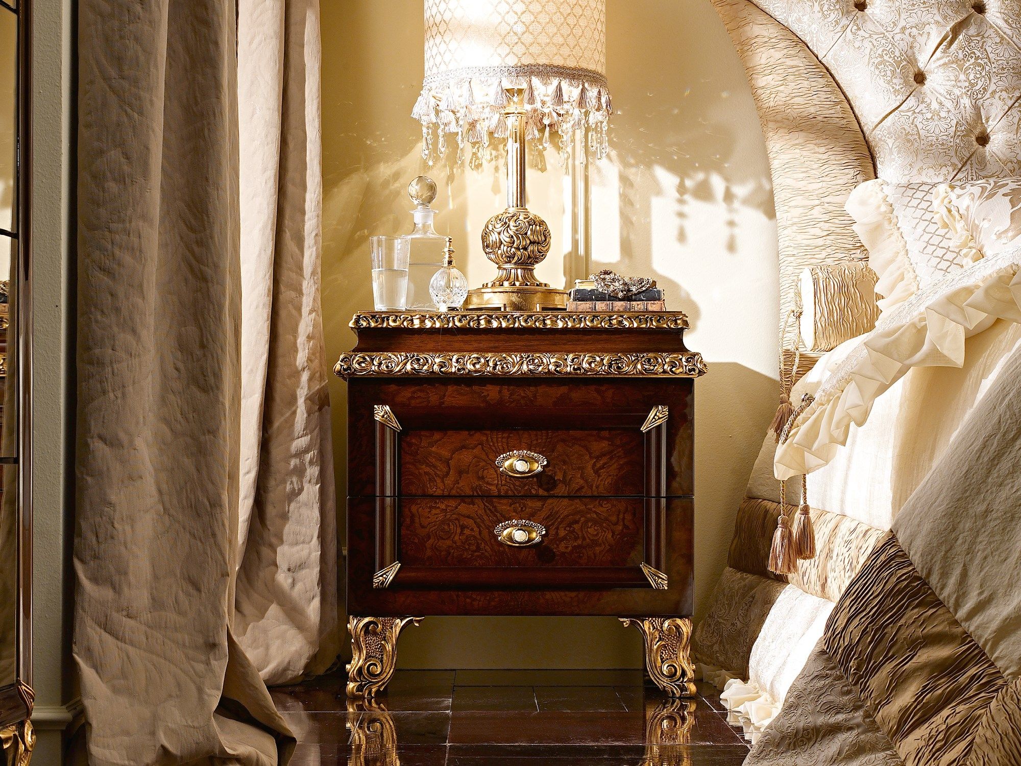 Прямоугольная тумбочка с ящиками A.R. Arredamenti Grand Royal ARCH-00035613 - Вид №2