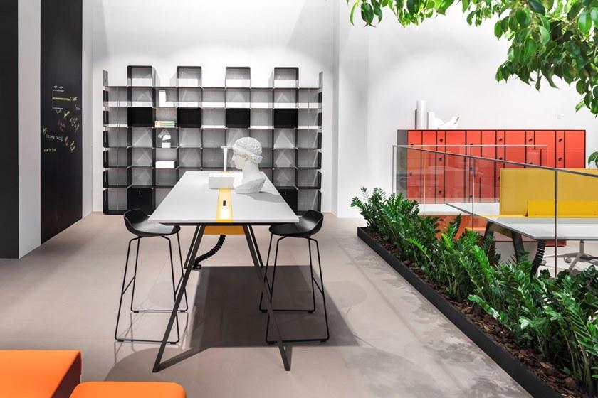 Dieffebi Прямоугольный стол для совещаний с системой управления кабелями sun-id-1363807 - Вид №1