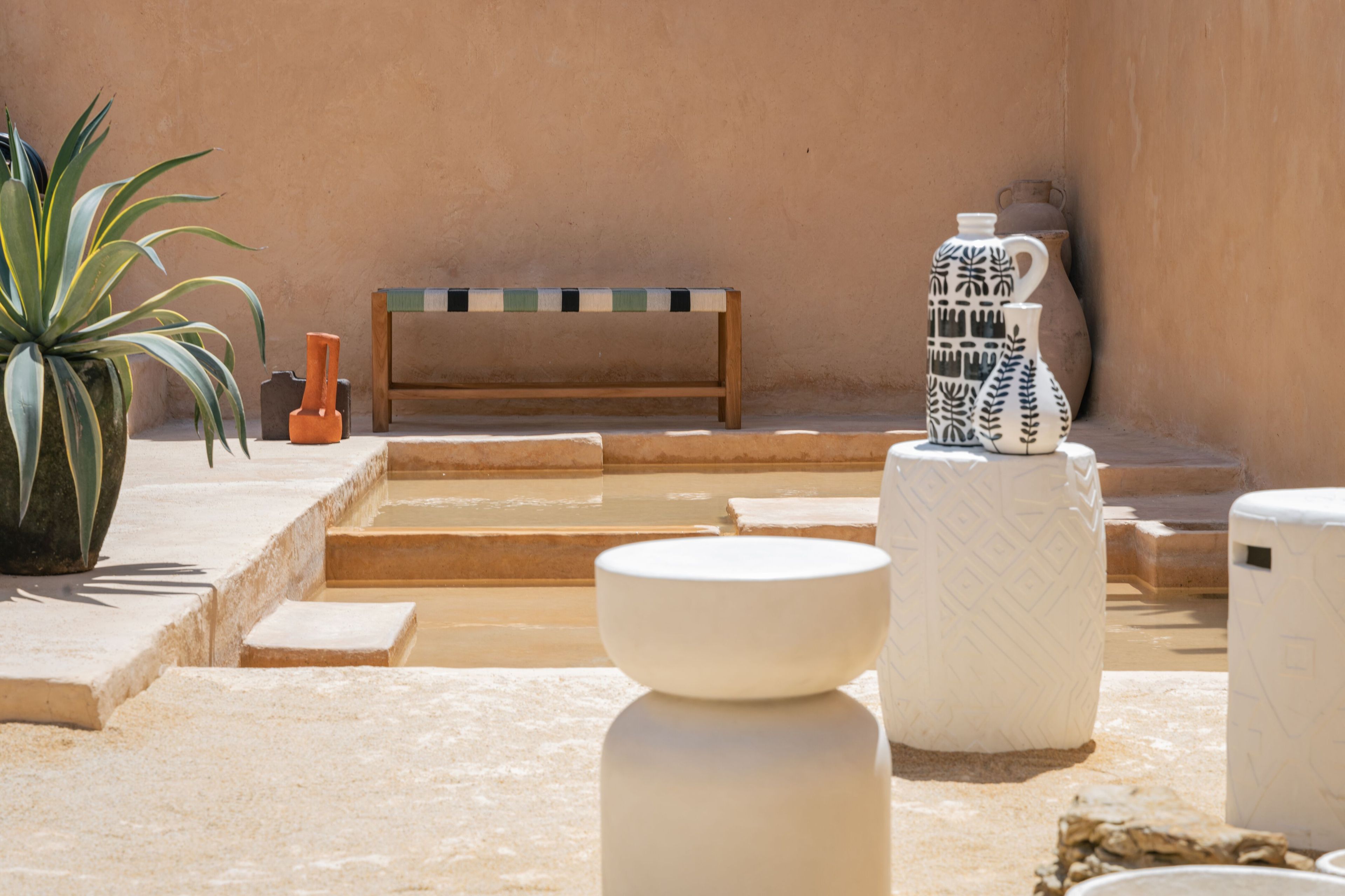 Низкий садовый стул из волокнистого бетона cbdesign Space ARCH-00065675 - Вид №2