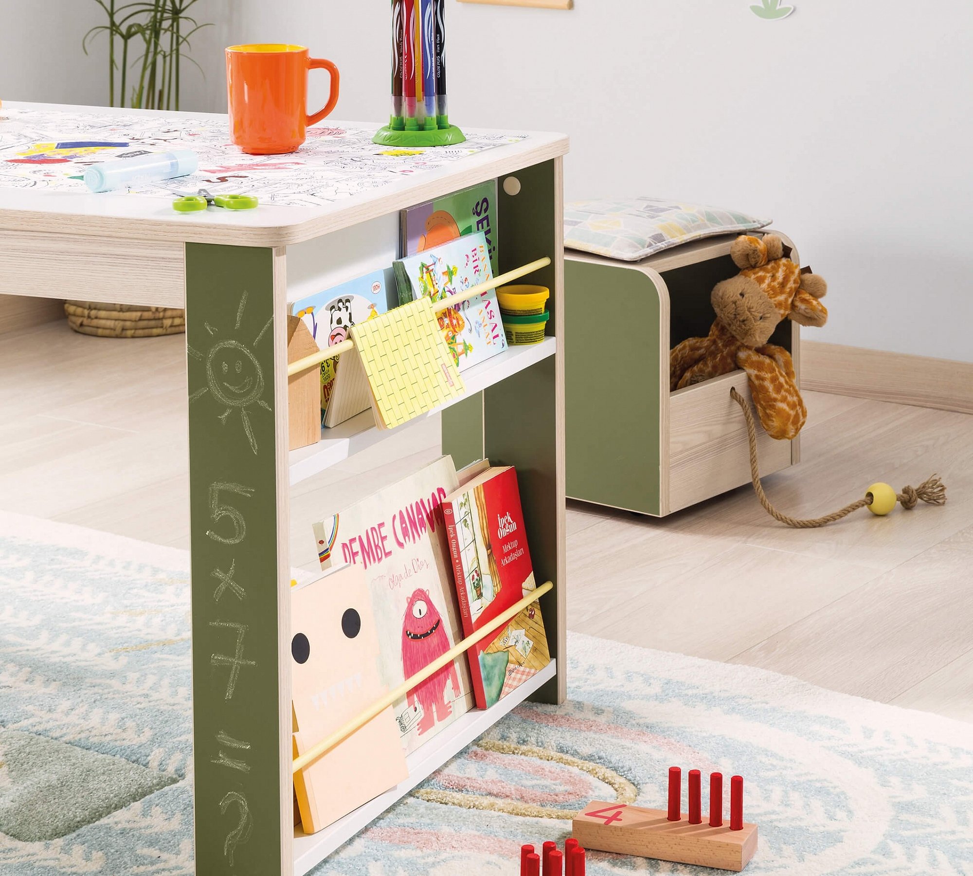 Письменный стол с полкой светлый орех Montessori CILEK MONTESSORI 00-3832443 Бежевый Santreyd  - Вид №2