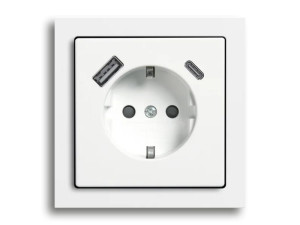 Одиночная электрическая розетка schuko с USB