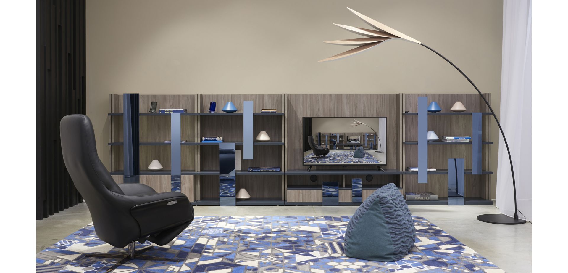 Деревянная оборудованная стена с подставкой для телевизора ROCHE BOBOIS Toccata ARCH-00010116 - Вид №1