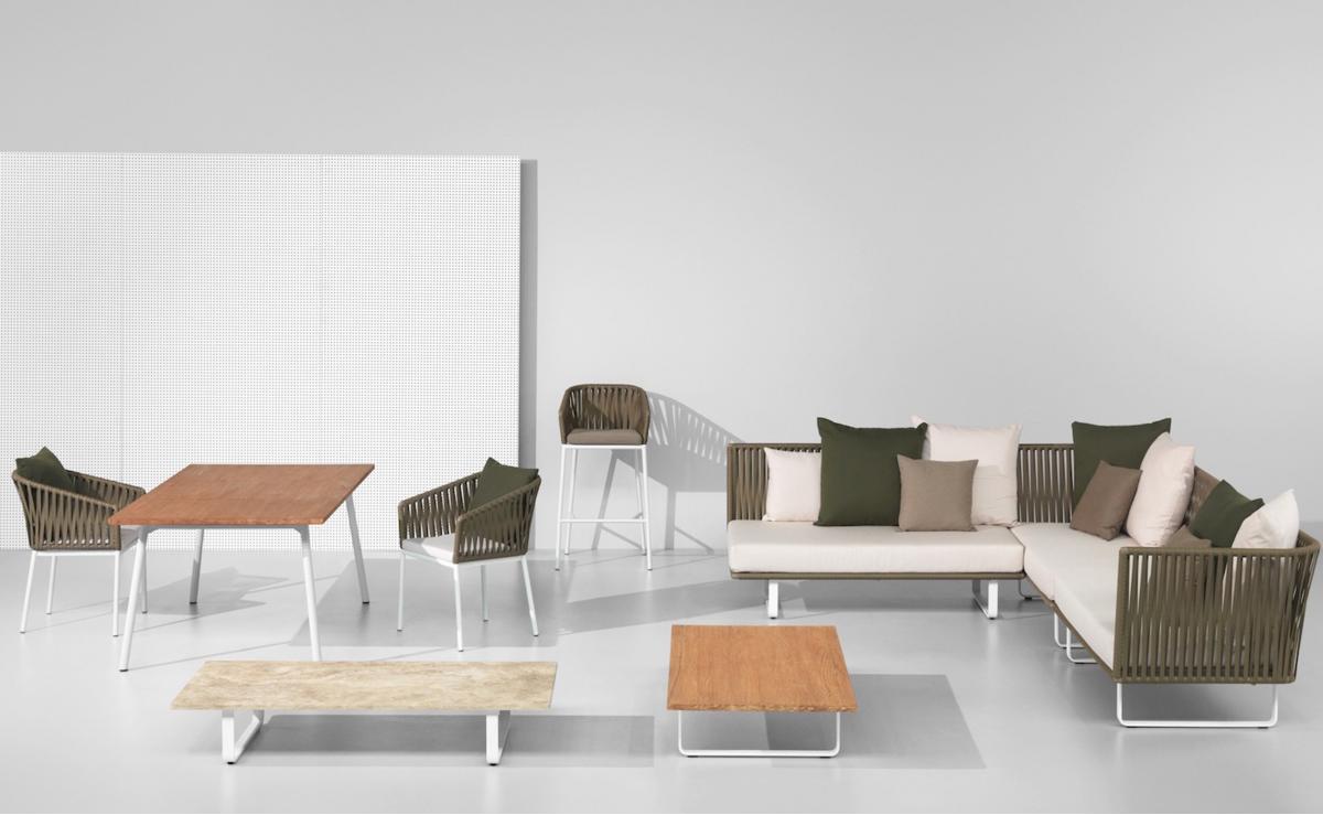 050132 Барный стул Kettal Bitta