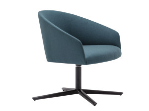 Спицевое вращающееся кресло с подлокотниками