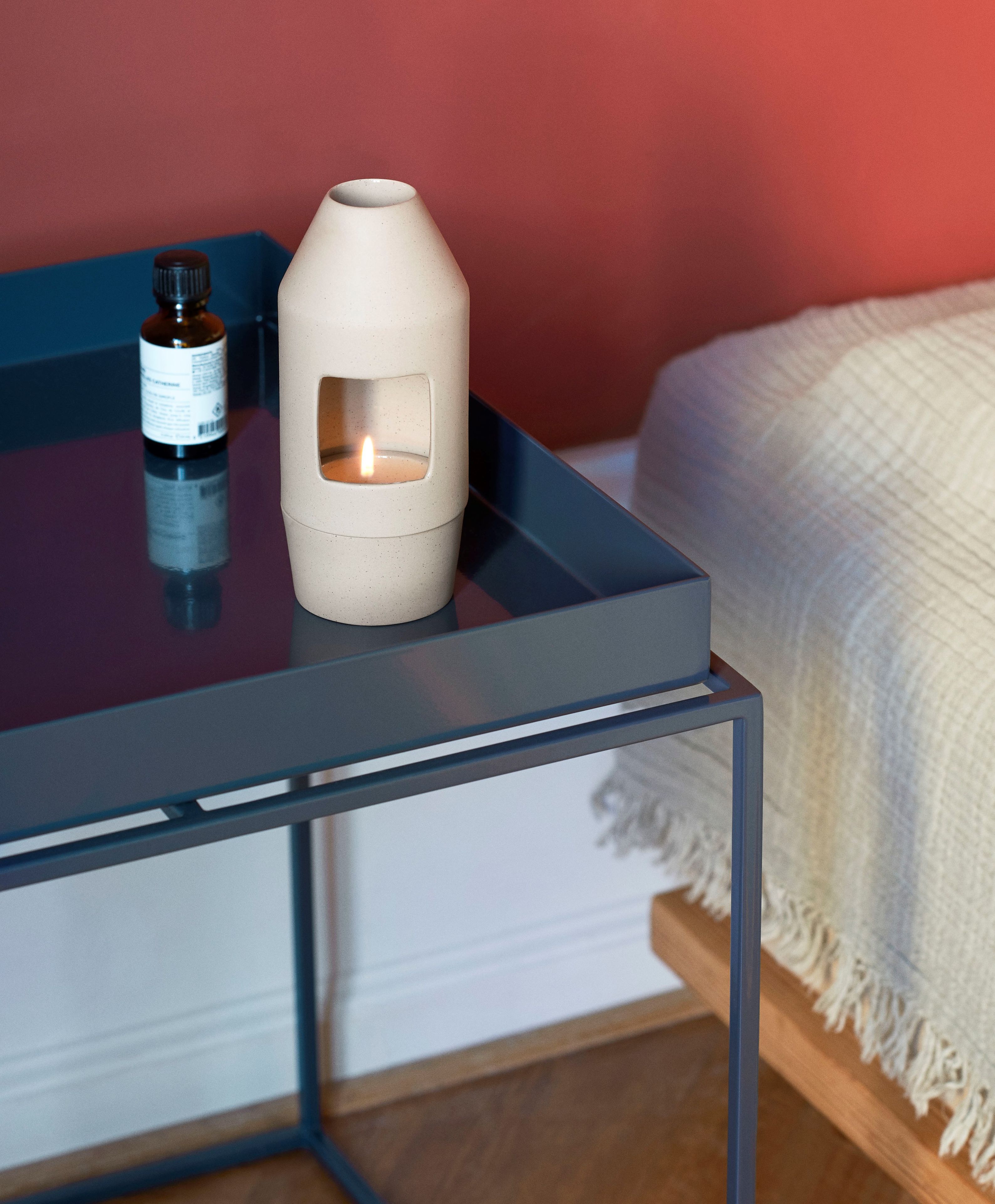 Стальной прямоугольный журнальный столик с подносом Hay Tray Table ARCH-00130088 - Вид №6