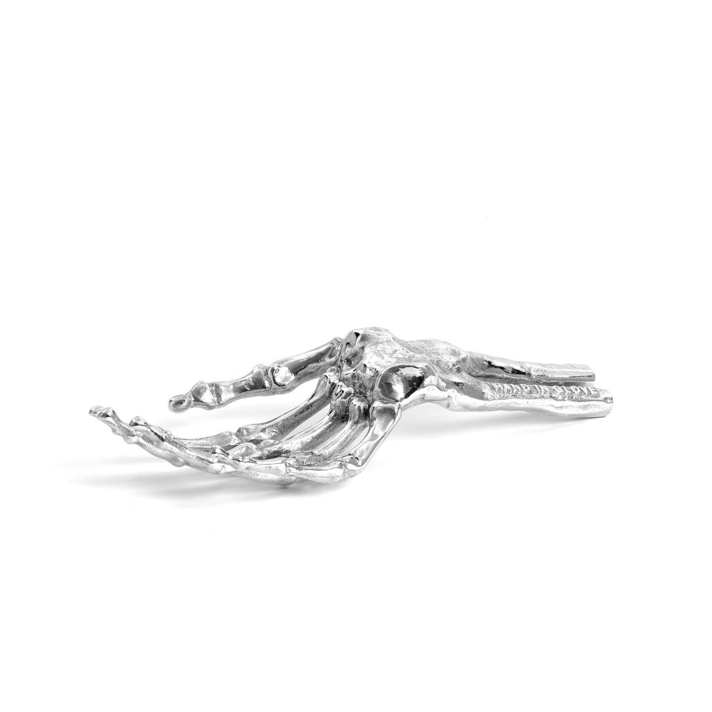 Статуэтка декоративная алюминиевая 9,5х24 см серебряная Wunderkammer Skeleton Hand SELETTI  00-3883240 Серебро  - Вид №2