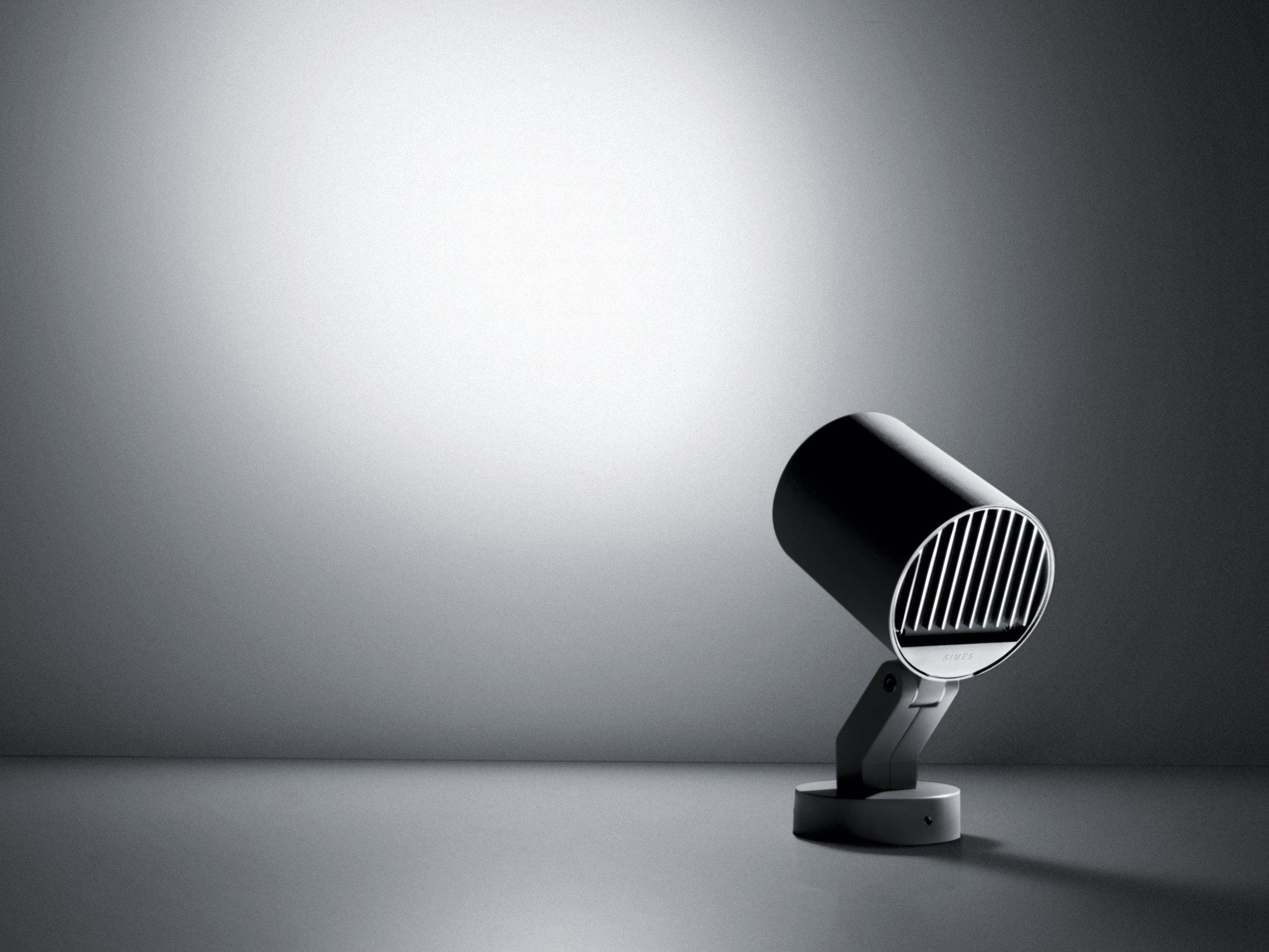 Заливка формы алюминия Сид напольный прожектор SIMES Stage ARCH-00119501