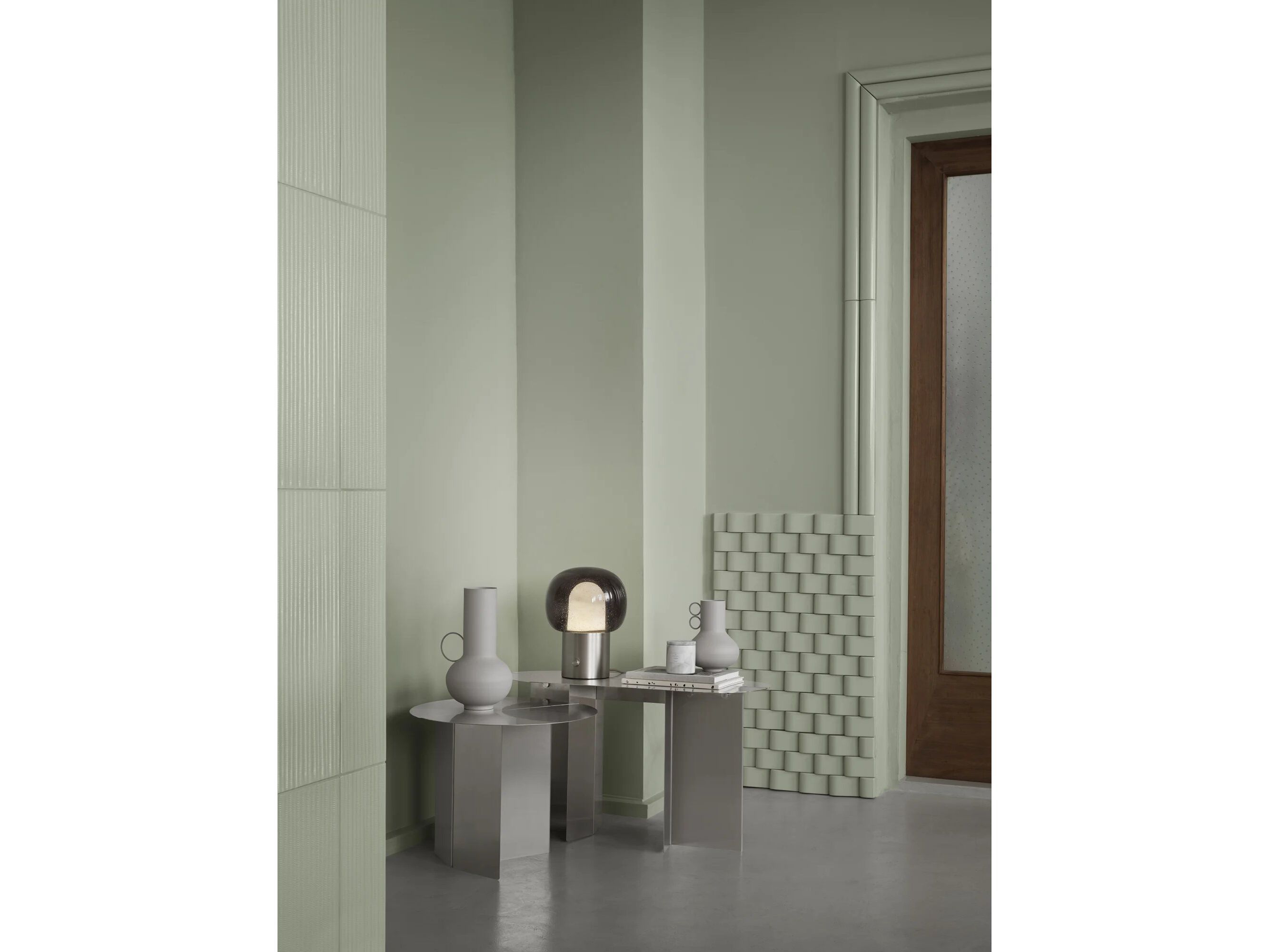 Круглый стальной журнальный столик blomus Oru ARCH-00076295 - Вид №6