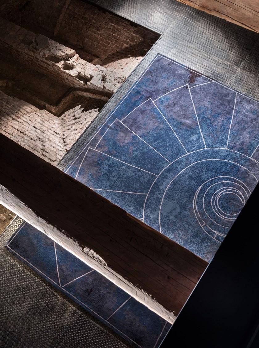 Tapis Rouge Прямоугольный коврик ручной работы La scala Tr1242 - Вид №1