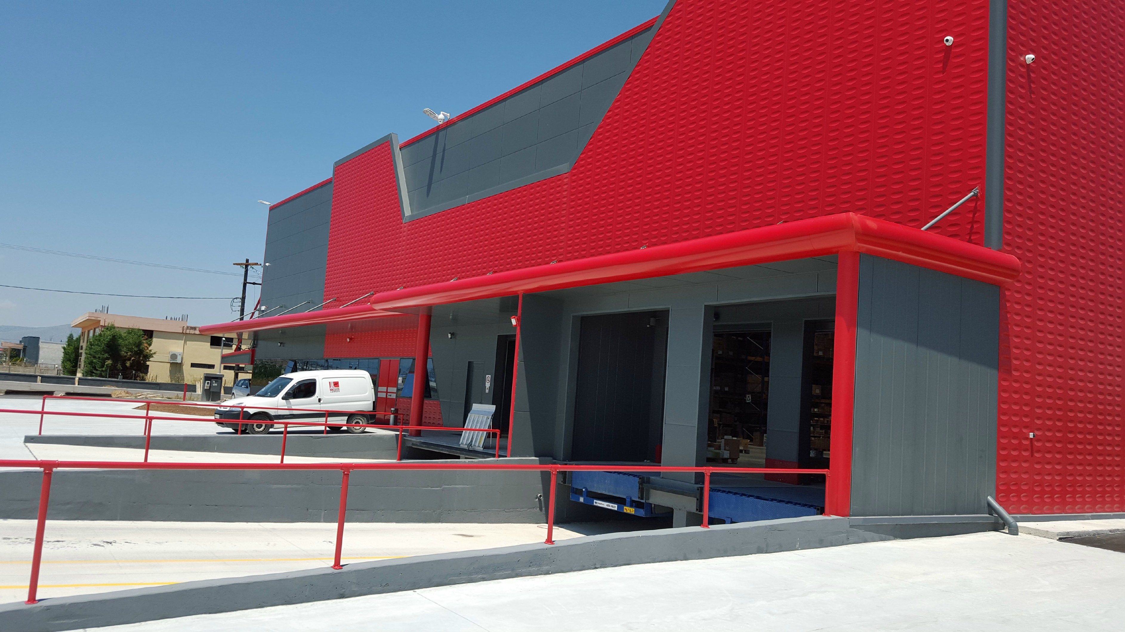 Изолированная металлическая панель для фасада ELCOM SYSTEM ТЕРМОПАРЕТЫ® ARCH-00151976 - Вид №60