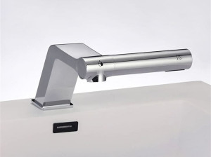 Смеситель для раковины / дозатор мыла