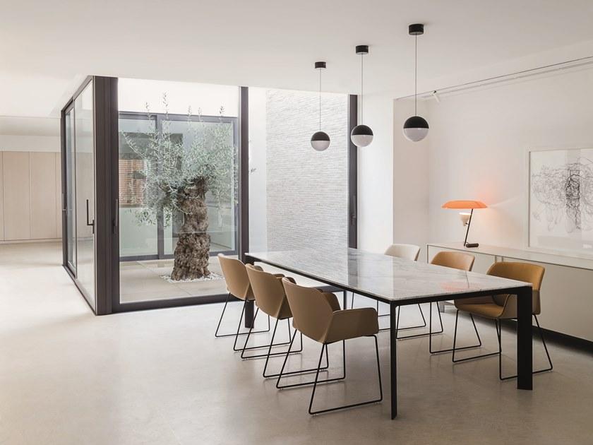 Andreu World Стул на санках с подлокотниками Nuez So2783 - Вид №6