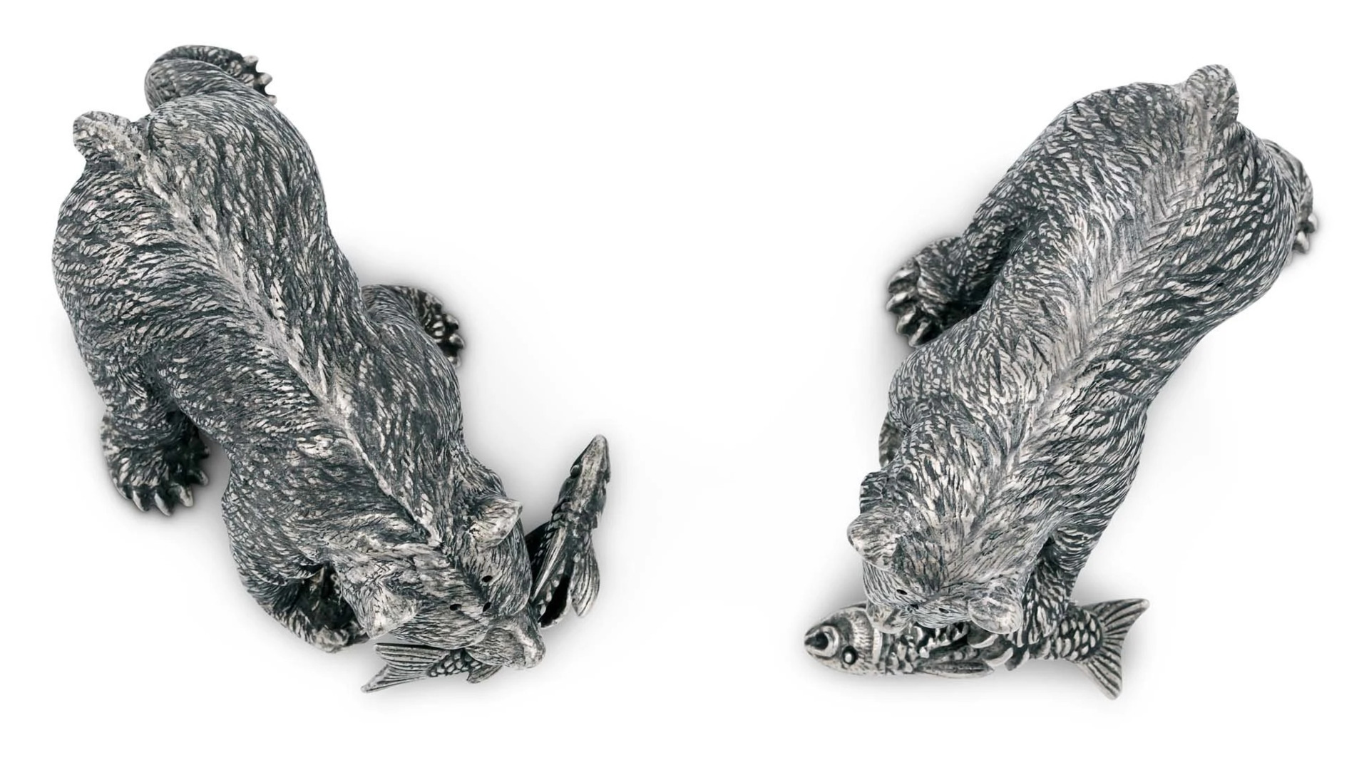 10648918 Vagabond House Набор для соли и перца Vagabond House Лесные истории.Медведи с рыбой 6см, олово Олово  - Вид №1