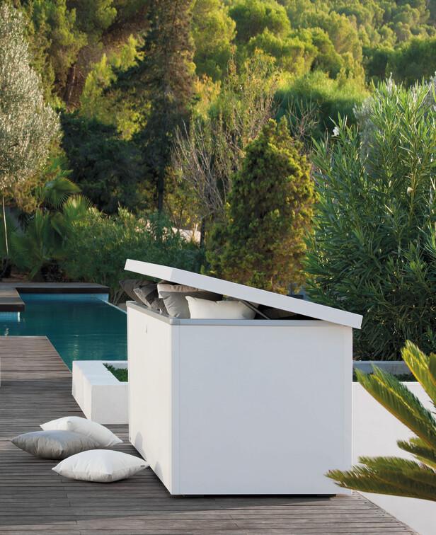 MNST1292 Ящик для подушек из осины маленький шнур 2мм белый Manutti CushionBoxes  - Вид №1