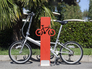 Стойка для велосипедов из полиэтилена