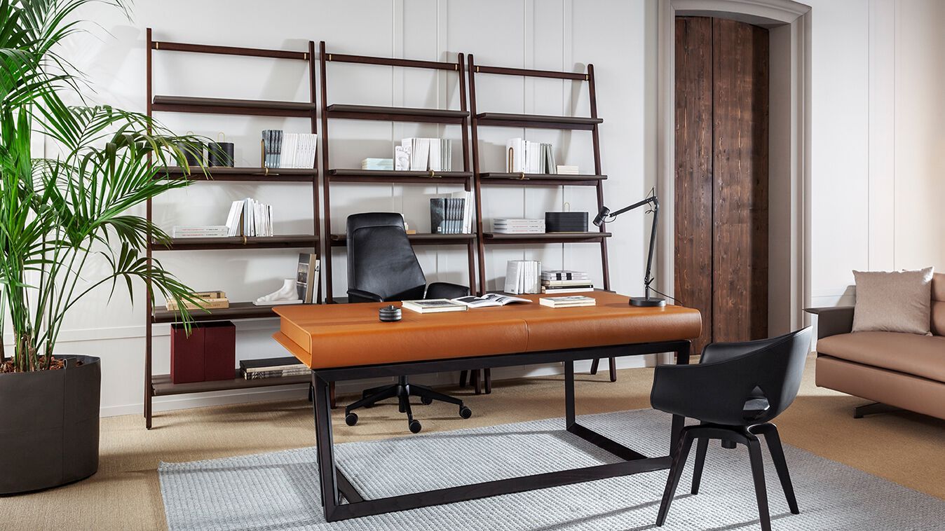 Книжный шкаф из массива дерева Poltrona Frau офис-системы управления ARCH-00092398 - Вид №5