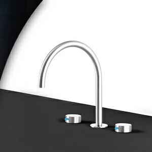 Смеситель для раковины сталь глянцевая с синей ручкой Toki Radomonte TKI25LCIL36