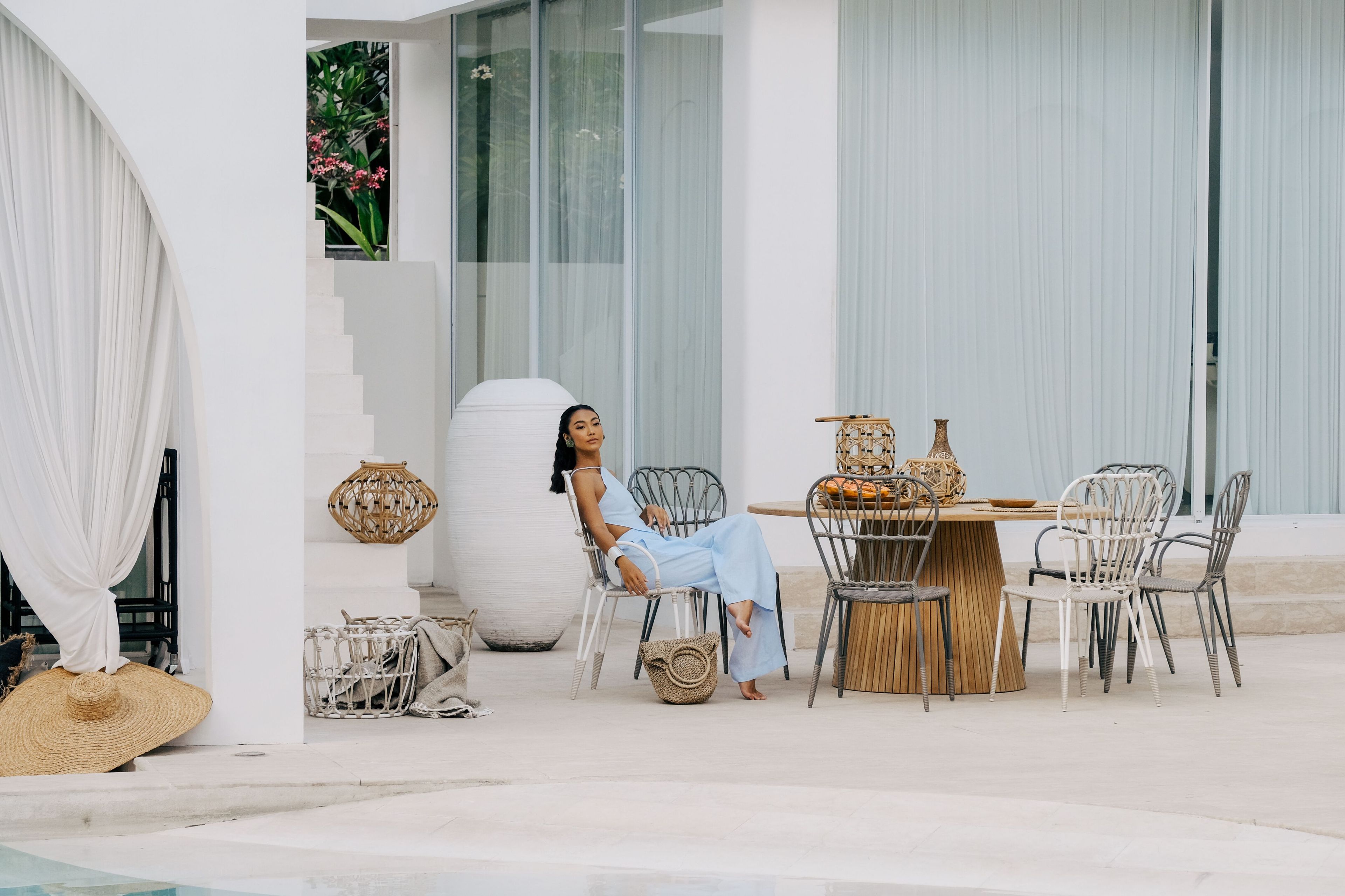 Круглый стол из тикового дерева cbdesign Tino ARCH-00117165 - Вид №2