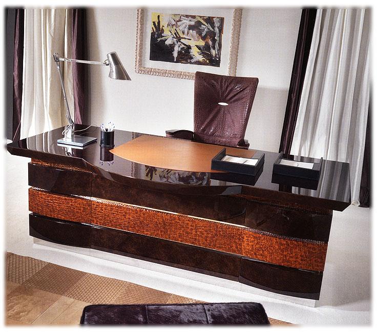 Письменный стол Ouverture Leather TURRI T759L Contemporary