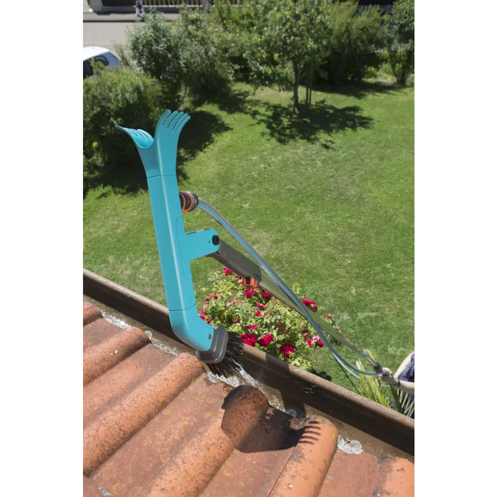 Очиститель желобов Gardena с телескопической ручкой STLM-2177166 - Вид №2