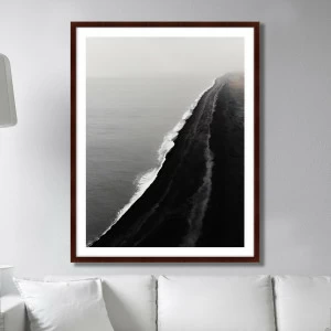 Фотокартина в деревянной раме 130х102 см Black Sand Beach, Iceland КАРТИНЫ В КВАРТИРУ  264728 Белый;коричневый;разноцветный