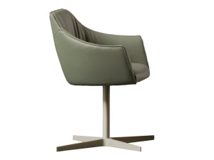 Спицевое кожаное кресло с подлокотниками