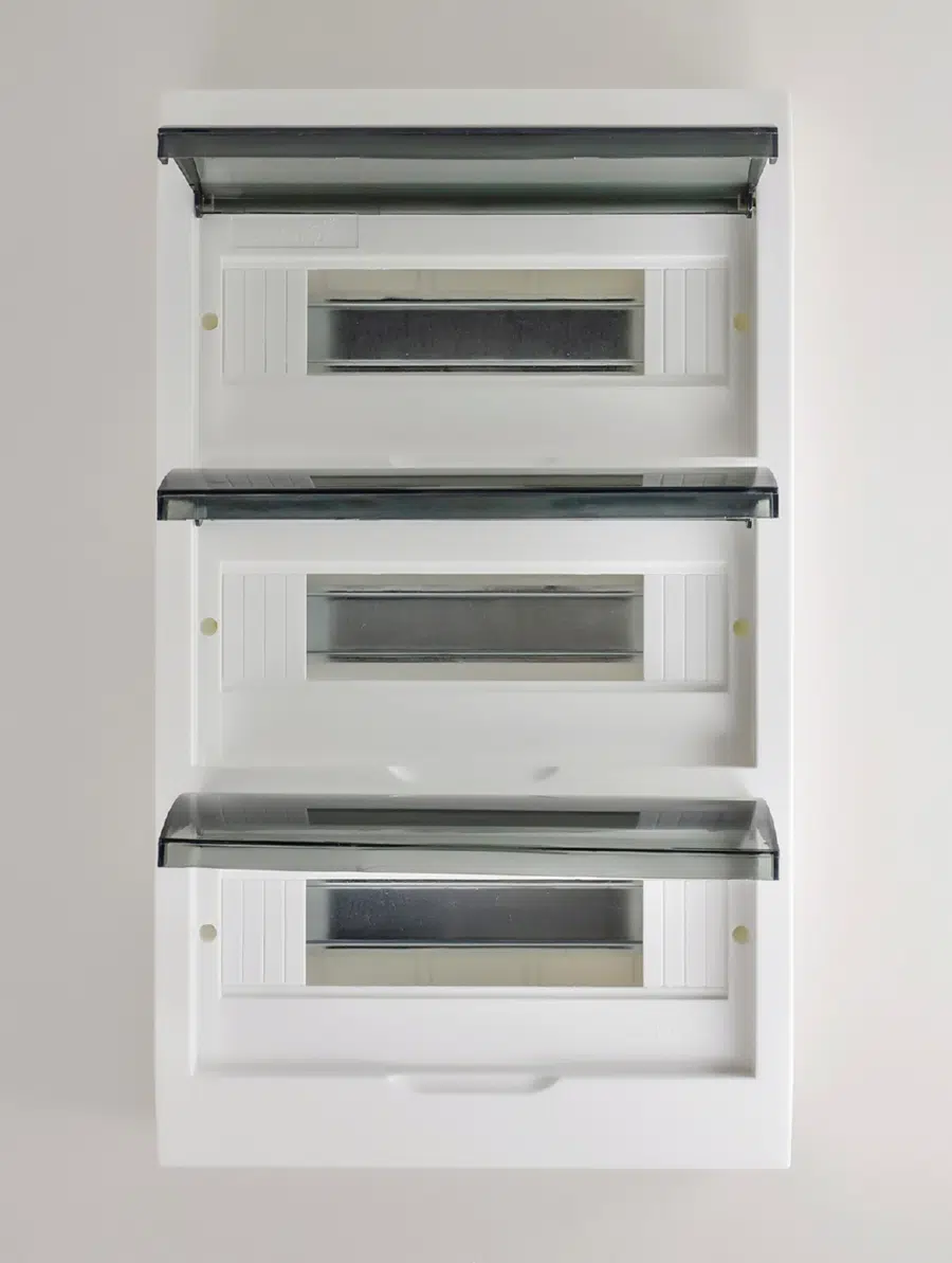 LUXRAY Бокс для наружной установки, ЩРН-П-36, с прозрачной крышкой, 36-и модульных устройств LEZARD 731-2000-036 - Вид №1