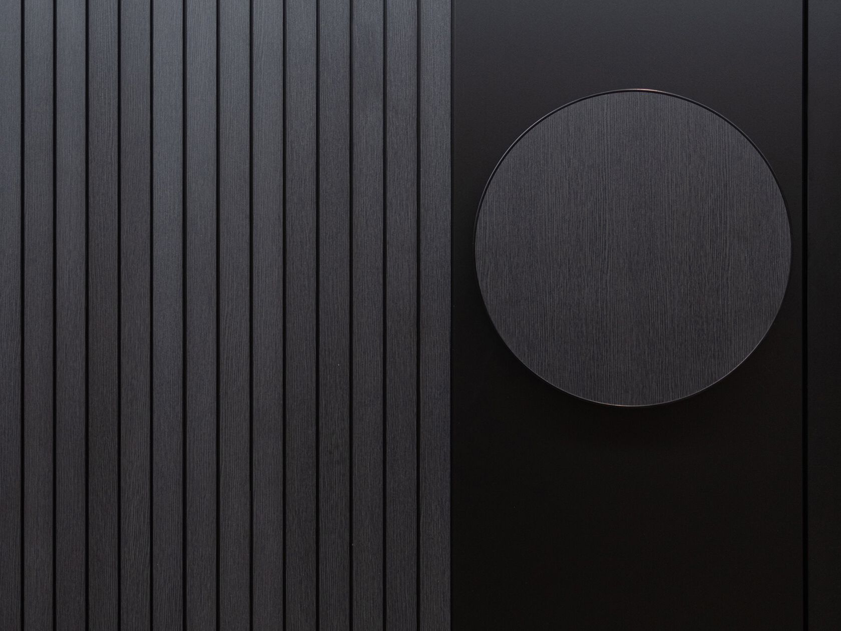 Алюминиевая поворотная входная дверь Roka TOKYO ARCH-00010612 - Вид №3