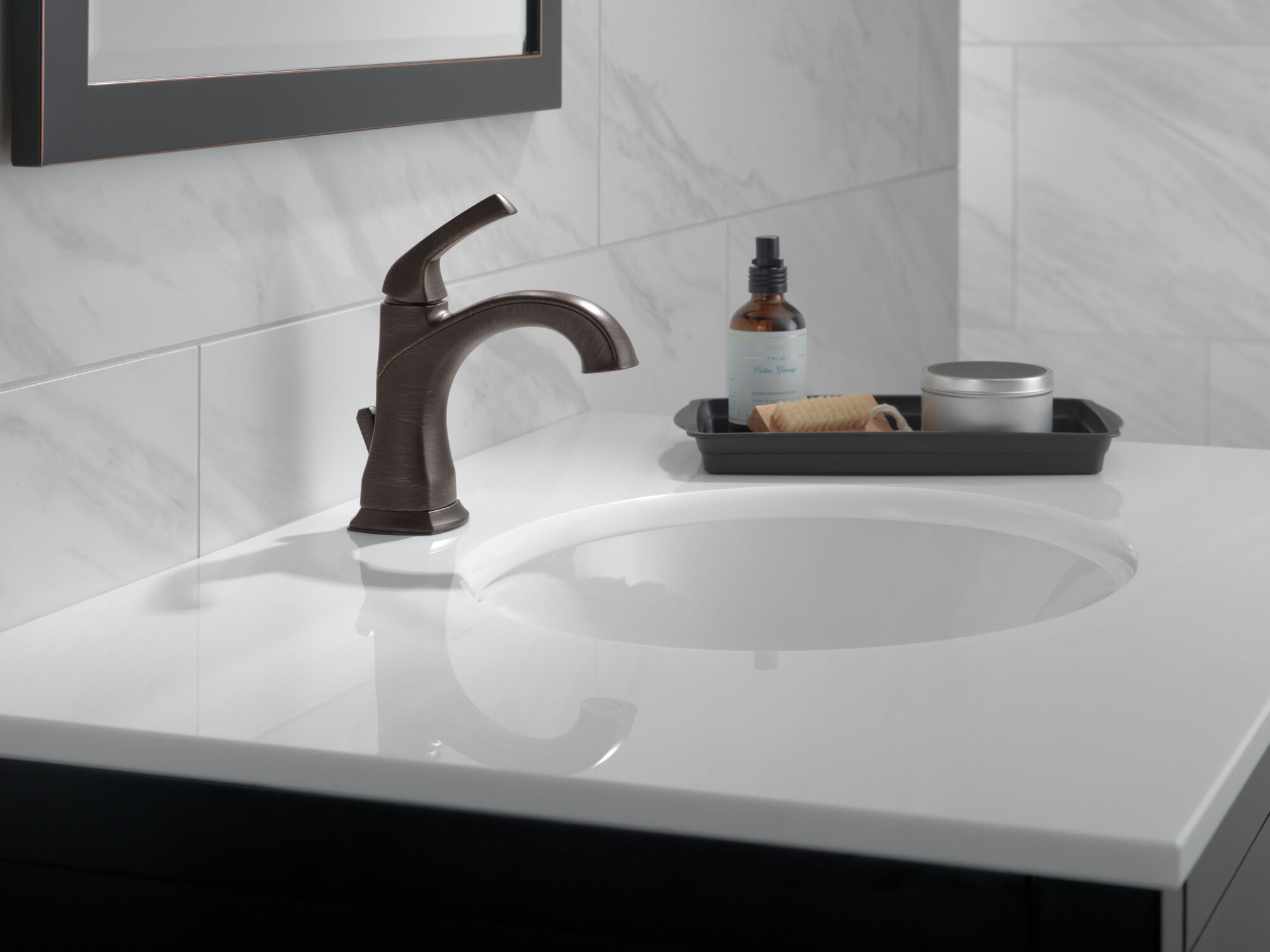 15770LF-RB Смеситель Centerset с одной ручкой Delta Faucet Portwood Венецианская бронза  - Вид №5
