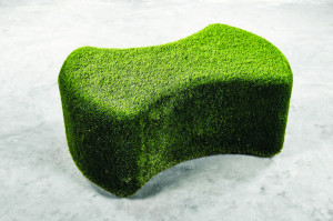 12372 БАБОЧКА, скамейка из искусственного газона LAB.Space