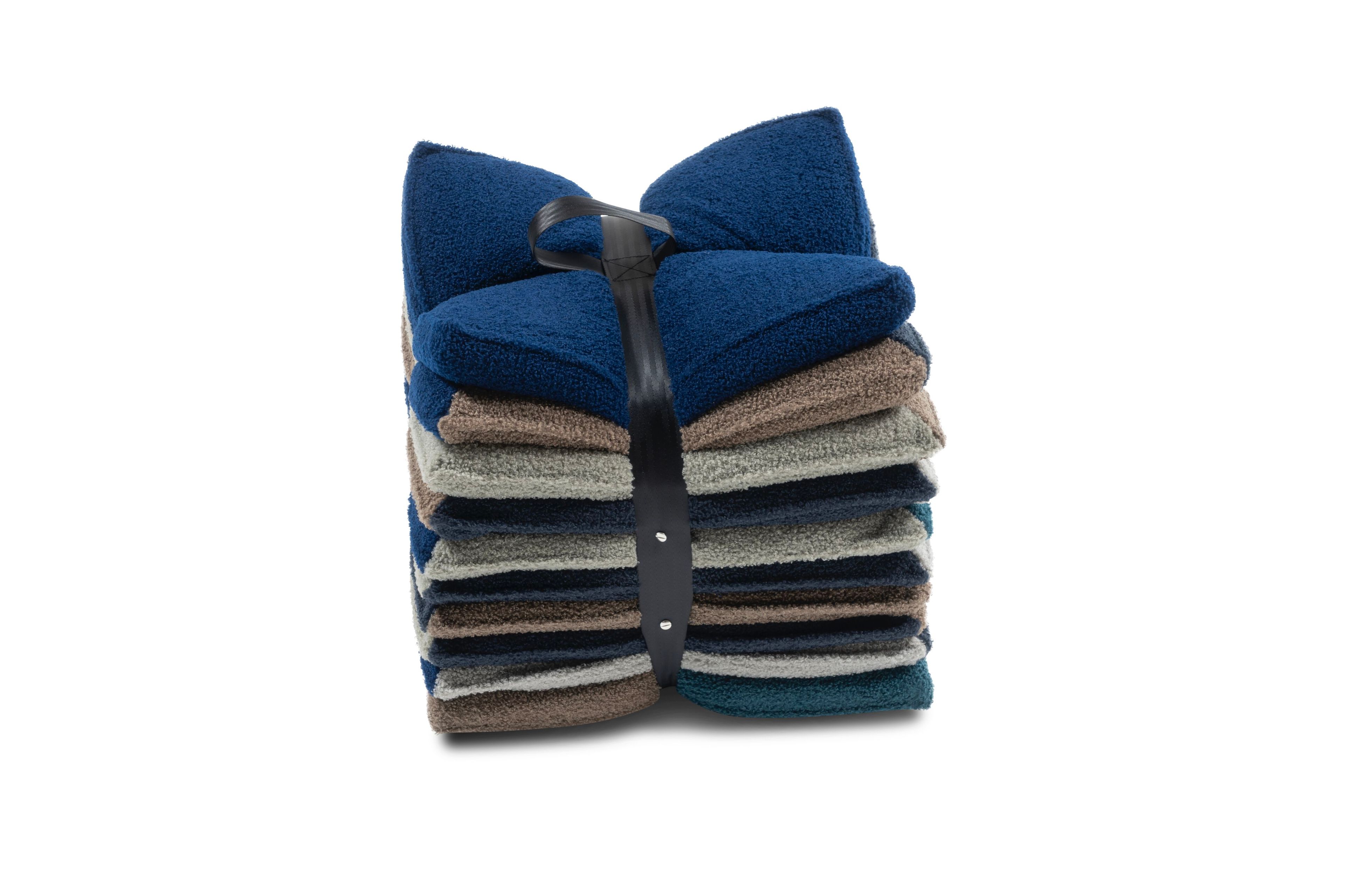 Квадратный пуф из ткани Calia Italia Superior ARCH-00058836 - Вид №1