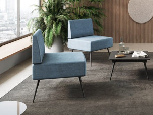 Тканевое кресло