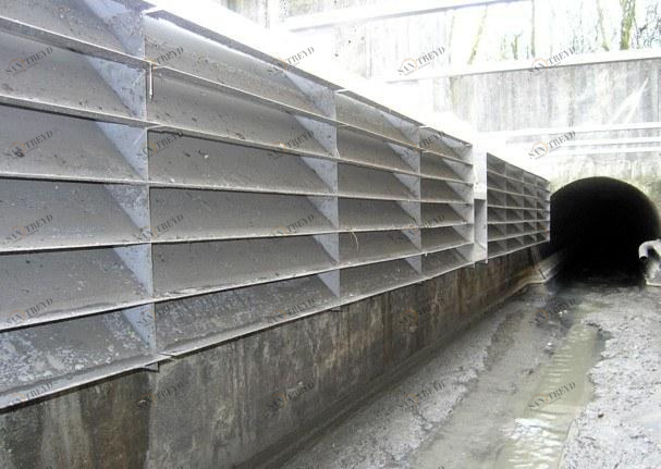 Betoncablo Статическая решетка водосброса с пластинчатыми дефлекторами Gs grigliature per scolmatori sun-id-1417268