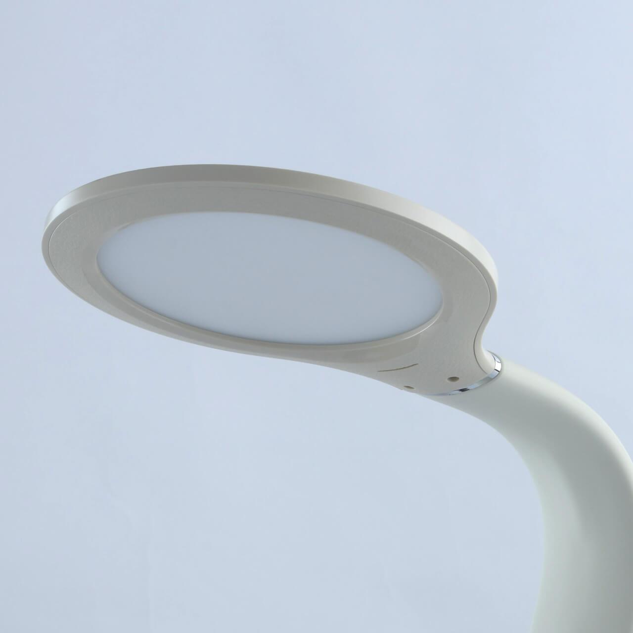 Настольная лампа De Markt Ракурс 631035801 DE MARKT КЛАССИЧЕСКИЕ 195516 Бежевый  - Вид №3