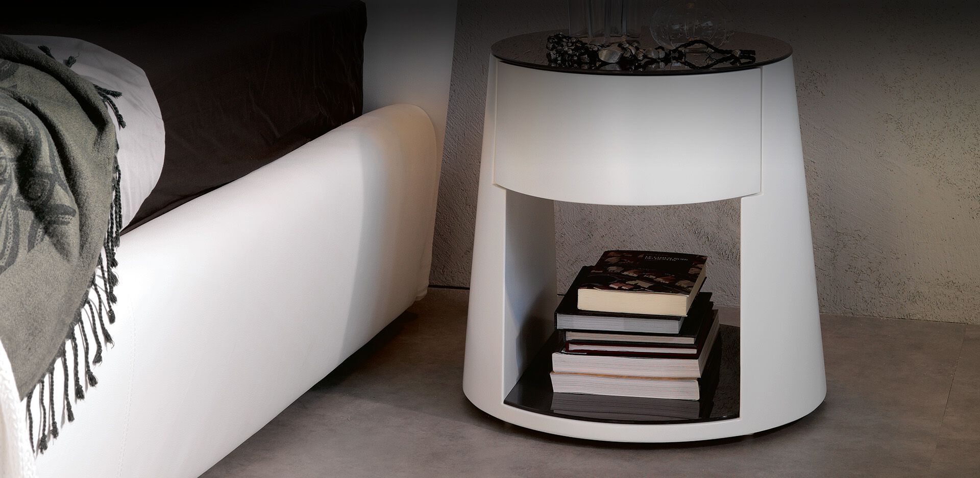 Круглая тумбочка с ящиками Cattelan italia NIGEL ARCH-00081071 - Вид №2