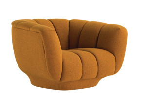 Тканевое кресло с подлокотниками