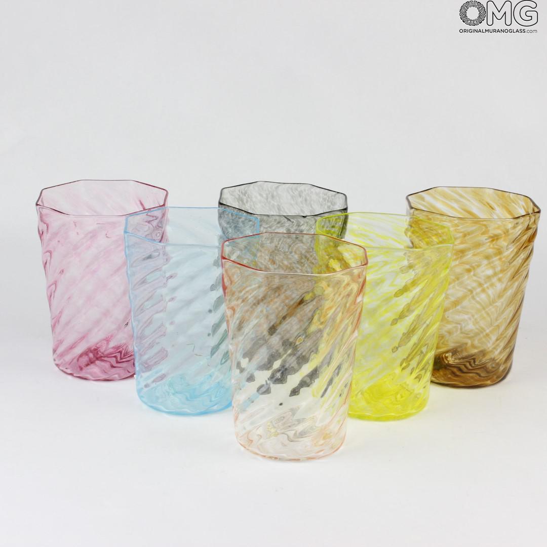 2180 ORIGINALMURANOGLASS Набор из 6 разноцветных восьмиугольных стаканов - муранское стекло 7 см  - Вид №1