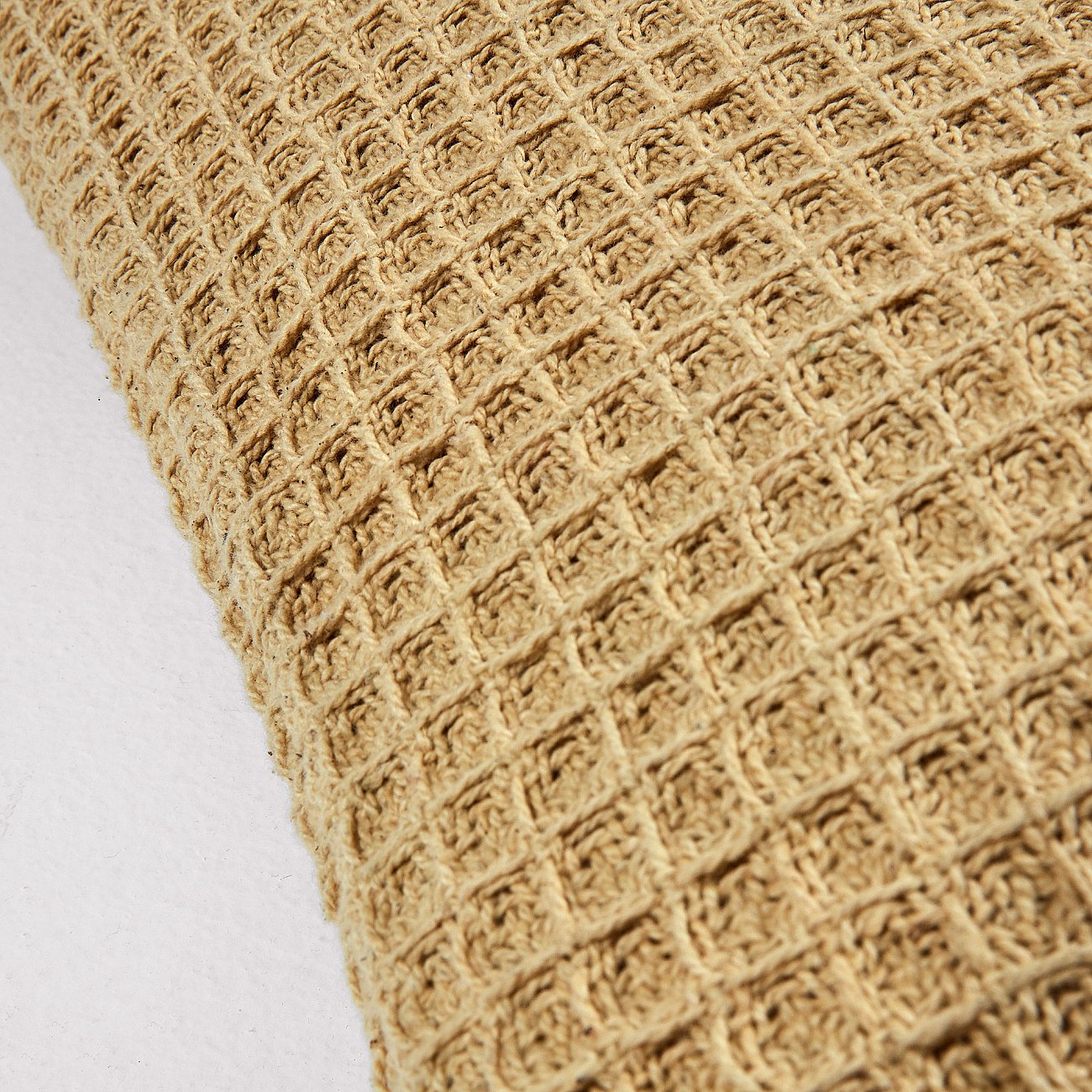 Чехол на подушку Shallow 45x45 горчица от La Forma LA FORMA ОДНОТОННЫЕ 299192 Бежевый  - Вид №3