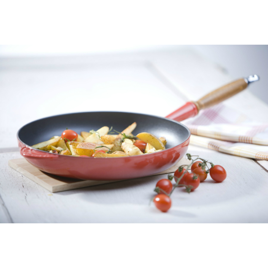 Сковорода чугунная Le Creuset с деревянной ручкой, Ø24 см, оранжевая 20058240900460 - Вид №1