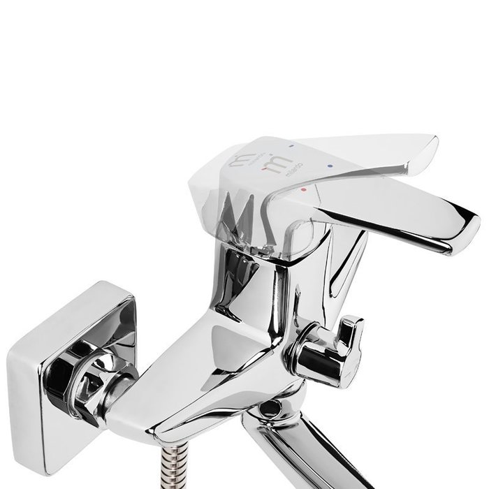 LABSBL0M10 Milardo Labrador Смеситель для ванны с длинным изливом Labrador Россия  - Вид №1