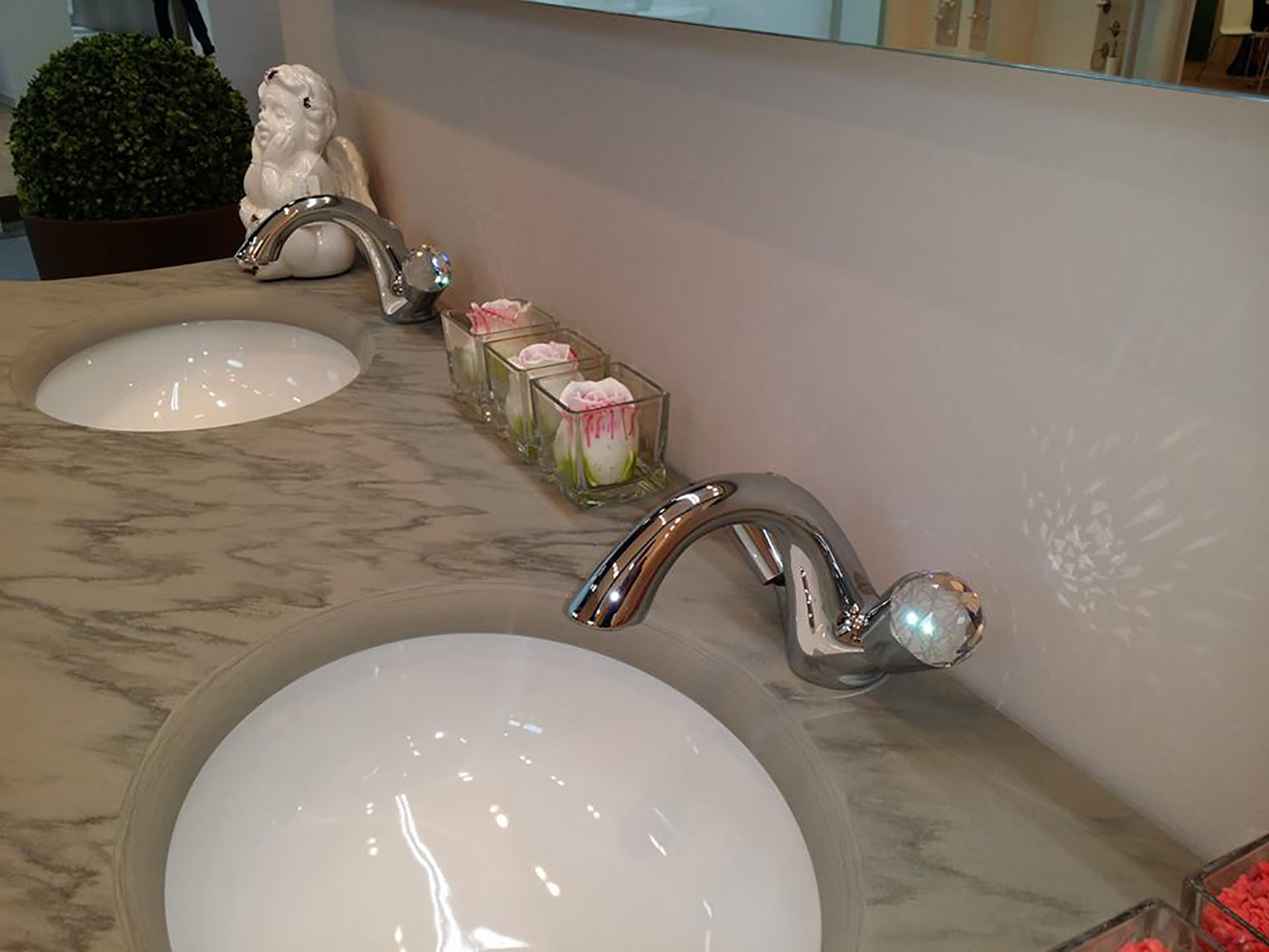 2009 ** 22 Смеситель для умывальника Nicolazzi Series Cristallo  - Вид №1