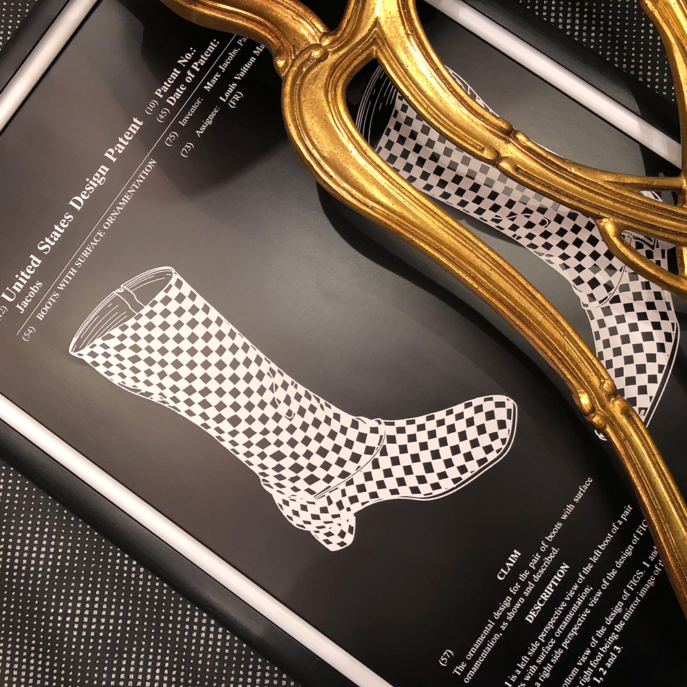 896521341_1818 Арт-постер «Патент Louis Vuitton на дамские сапоги» Object Desire  - Вид №2