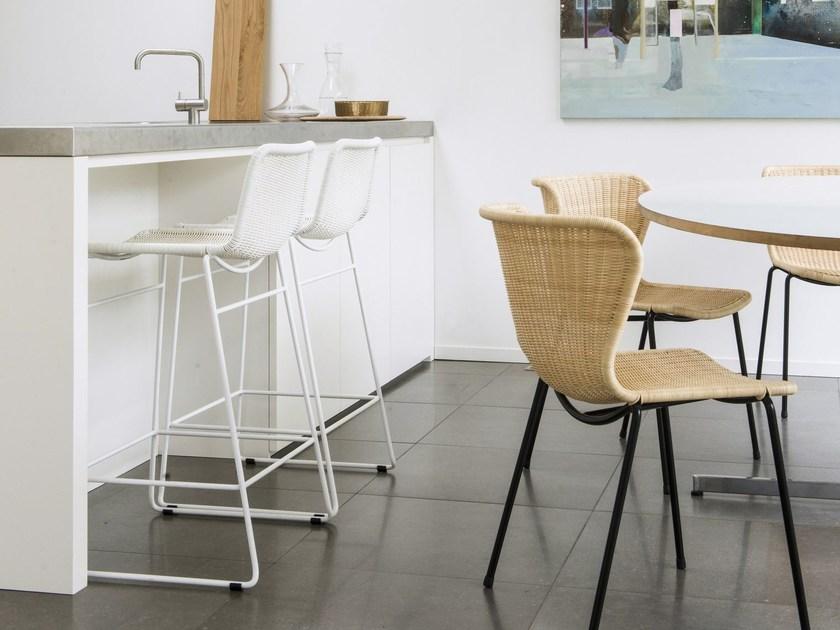 Feelgood Designs Табурет садовый полиэтиленовый с подставкой для ног C607 Sh 660  - Вид №3